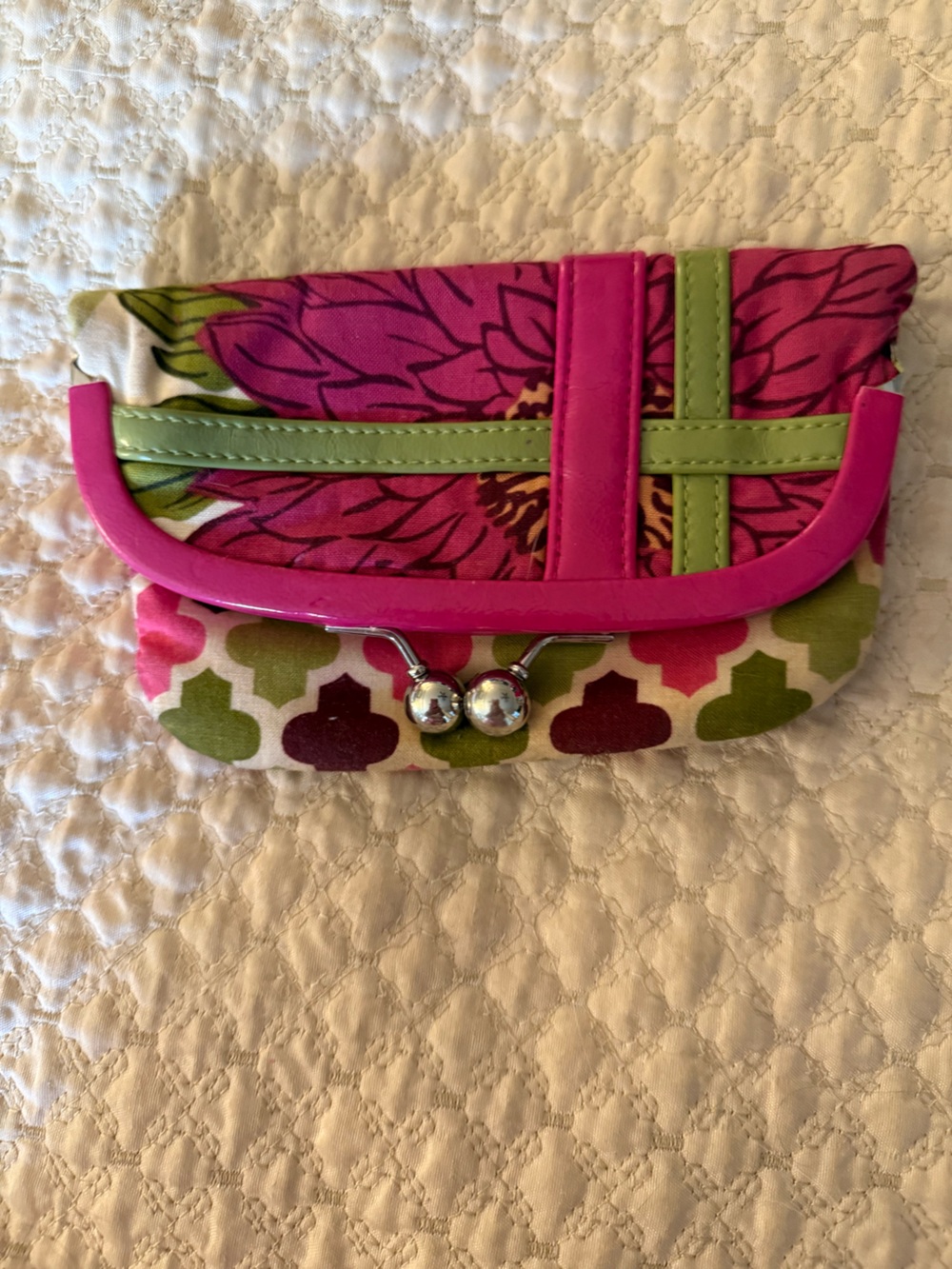 Vera Bradley Floral Pink & Green Patterned Clasp Wallet